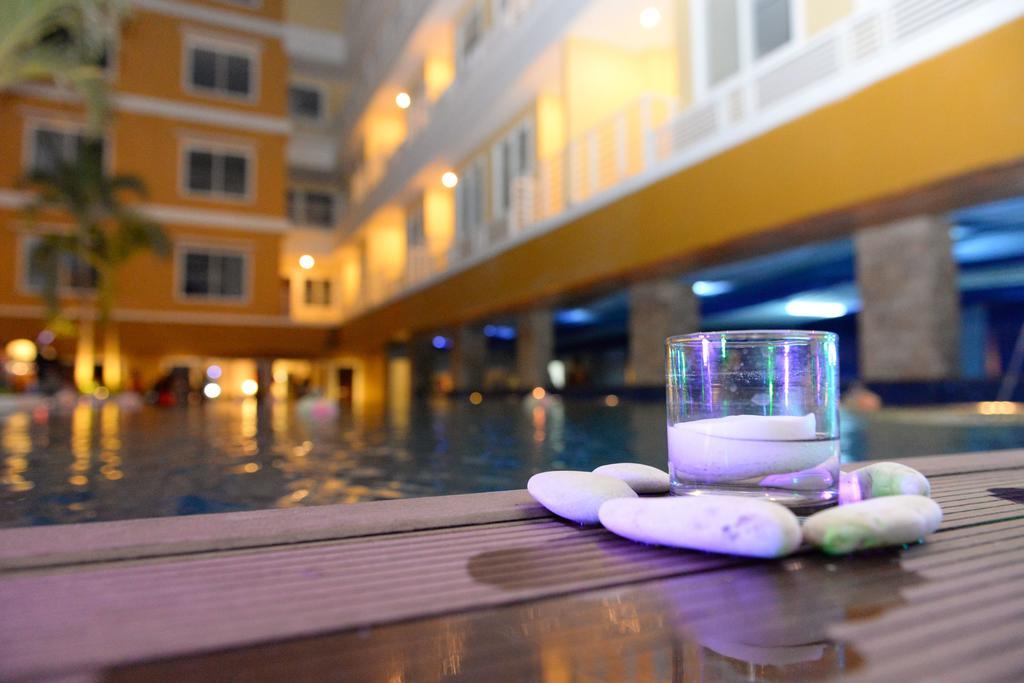Sylvia Hotel Premier Kupang Kupang  Exterior photo